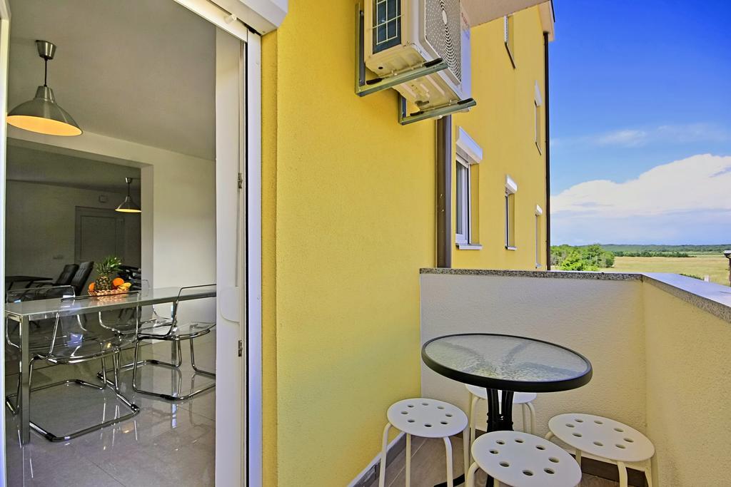 Apartments Finida Umag Szoba fotó